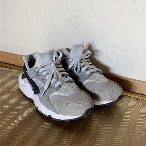 Nike Huaraches